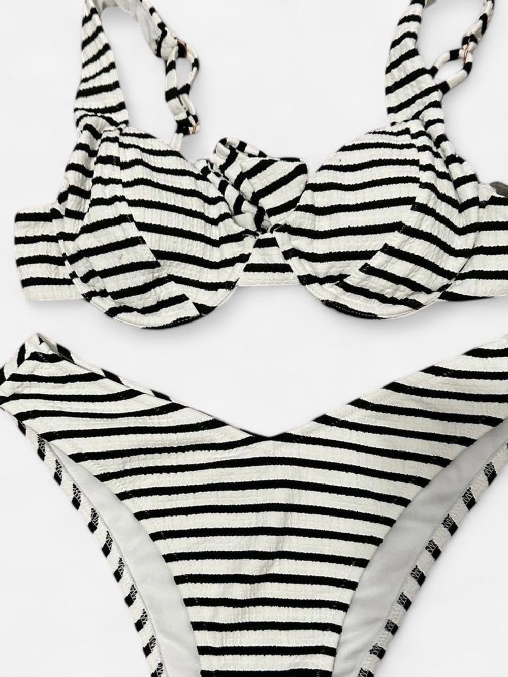 NWT Raisins Black and White Striped Bikini Set Size small